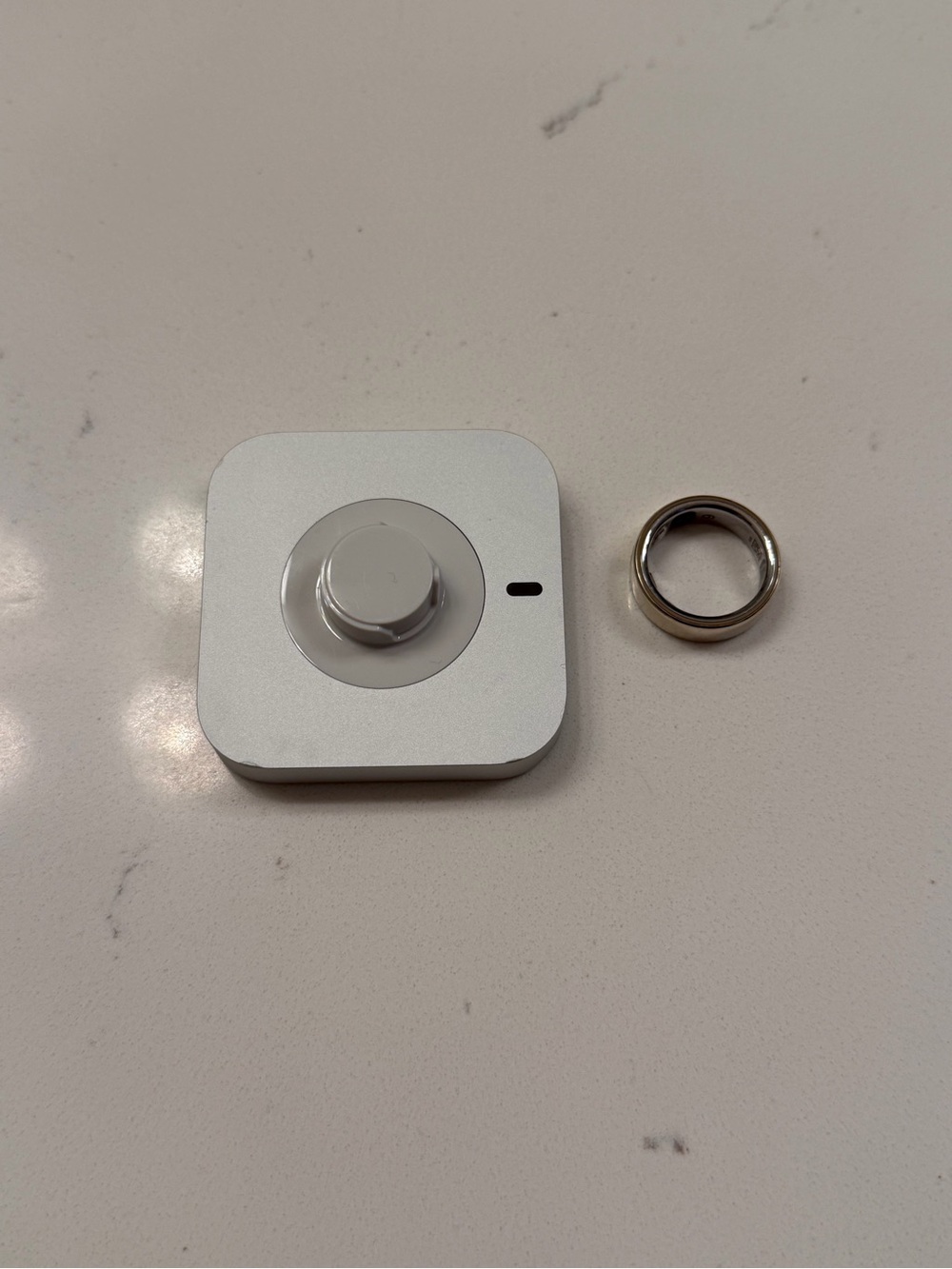 Oura ring 5 Gold size 6